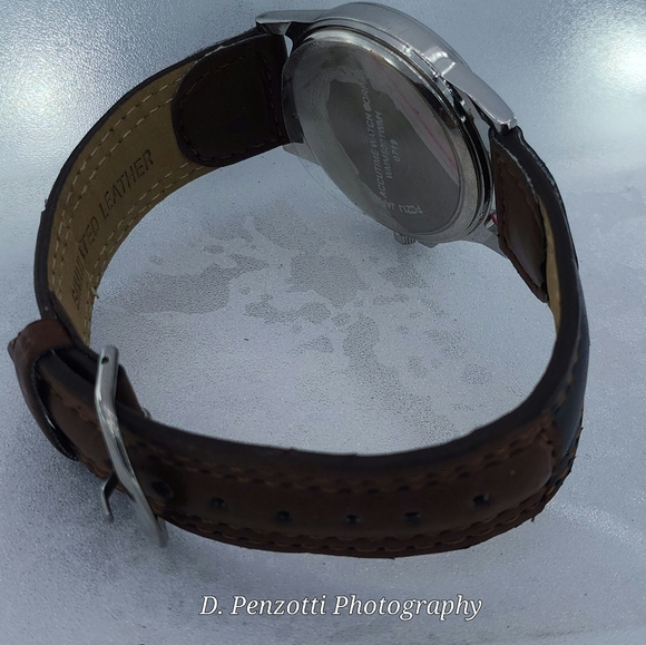 ACCUTIME watch - Picture 11 of 12
